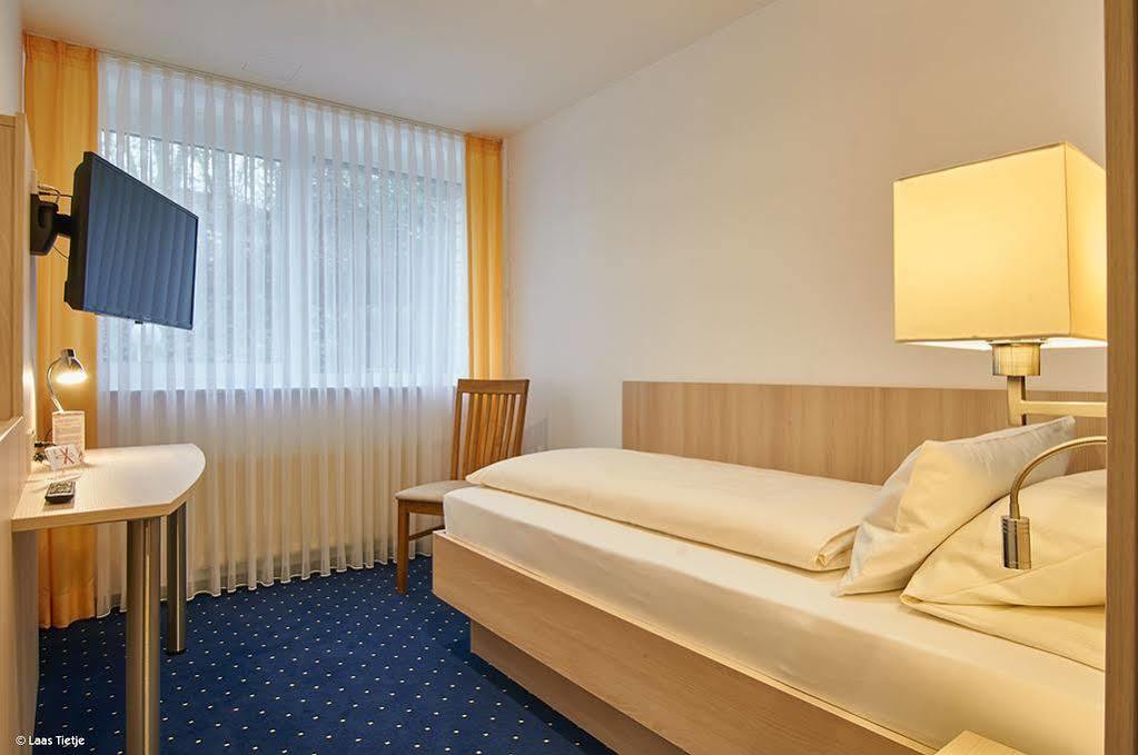 Hotel Bonamari ซาลซ์กิทเทอร์-บาด ภายนอก รูปภาพ